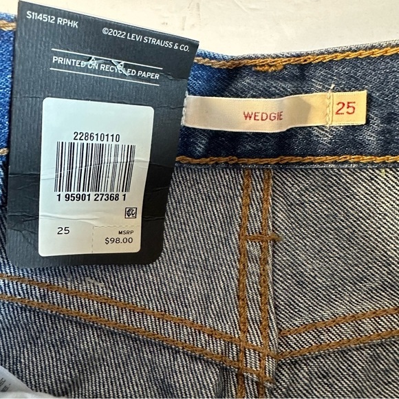Levi’s Sz 25 “Big E” PREMIUM Wedgie Reproduction NWT - Picture 9 of 15
